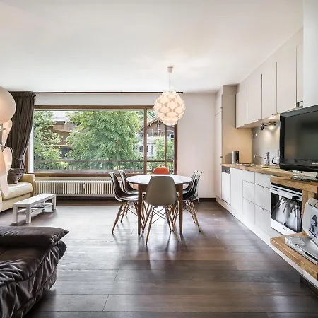 Confortable Avec Balcon, Centre De Megeve, Parking, Ascenseur - Fr-1-453-110 * Megeve